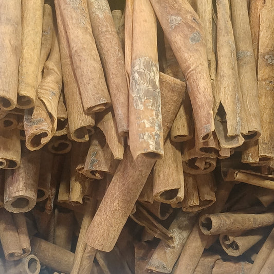 Ceylon Cinnamon and MCT Oil: What the Research Shows
